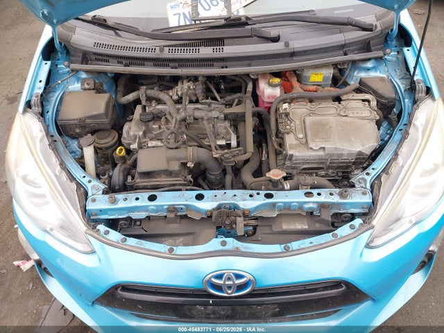 JTDKDTB3XF1110644 Toyota Prius C Two