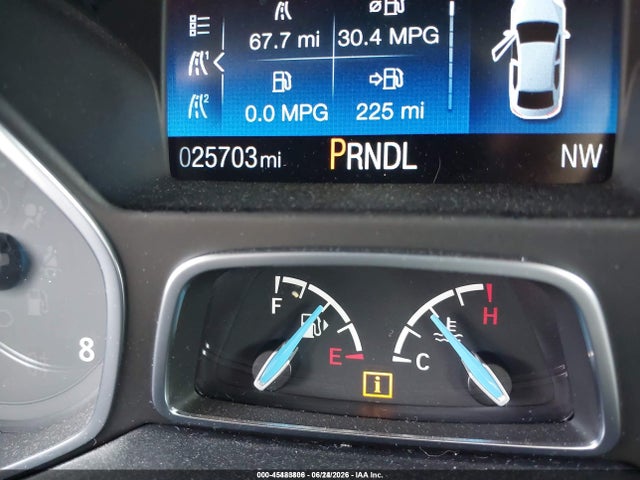 Ford FOCUS SE 2018 1FADP3F24JL327854 Image 14