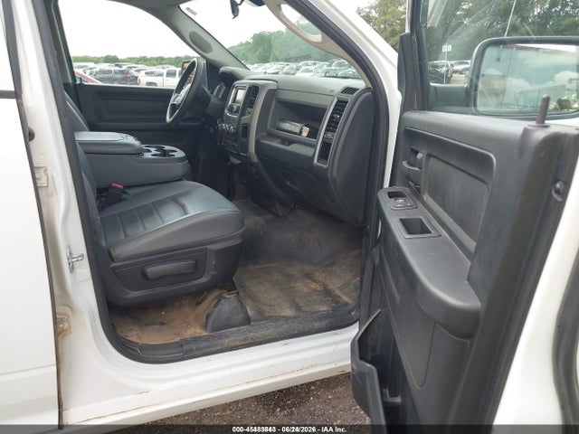 45483843 :رقم المزاد ، 1C6RR6FG2HS622188 vin ، 2017 Ram 1500 Tradesman  4x2 6'4 Box مزاد بيع