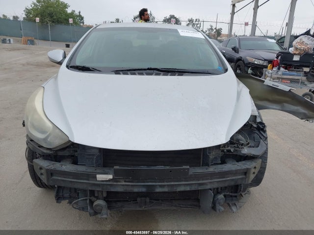 Hyundai ELANTRA SE 2014 5NPDH4AE3EH522613 Image 13