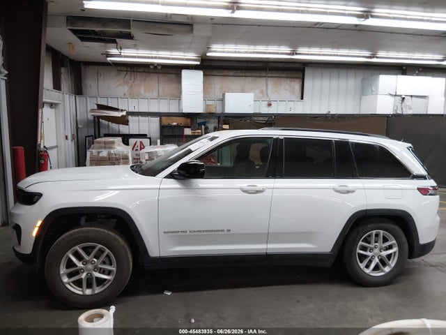 1C4RJGAG4R8604321 Jeep Grand Cherokee Laredo X 4x2