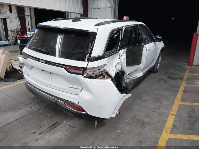 1C4RJGAG4R8604321 Jeep Grand Cherokee Laredo X 4x2