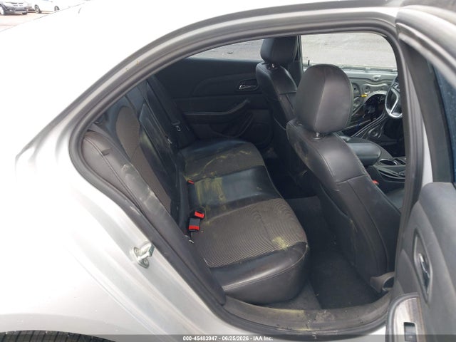 1G11D5SL2FF149859 Chevrolet MALIBU 2LT