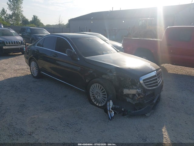 Aukcja sprzedaży 2017 Mercedes-benz C 300 Luxury 4matic, vin: 55SWF4KBXHU208428, numer aukcji: 45484044