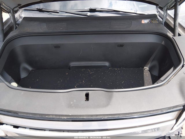 Rivian R1t Adventure 2022 7FCTGAAA5NN009948 Image 10