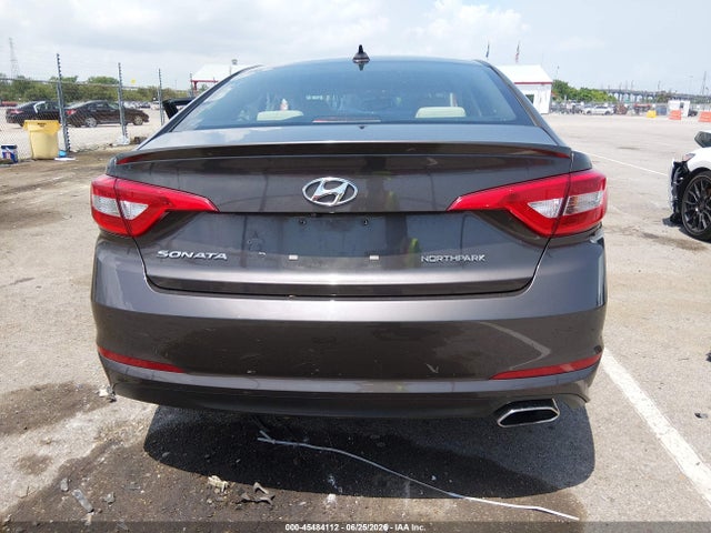 Hyundai SONATA SE 2016 5NPE24AF6GH298853 Image 17