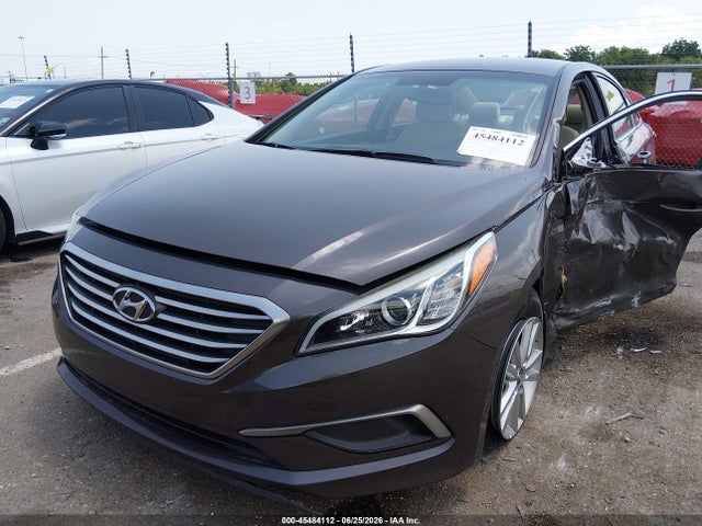 Hyundai SONATA SE 2016 5NPE24AF6GH298853 Image 2