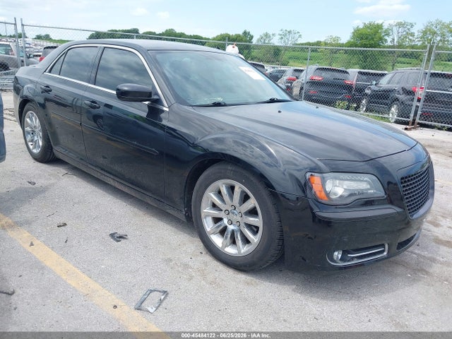 Auction sale of the 2012 Chrysler 300 Limited, vin: 2C3CCACG8CH283500, lot number: 45484122