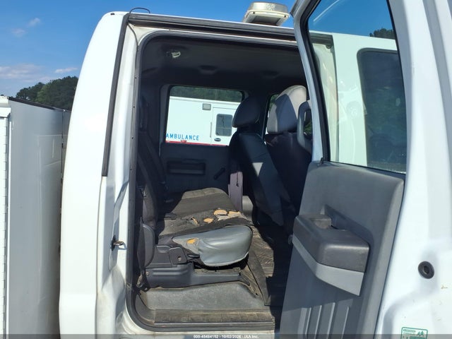 Продаж на аукціоні авто 2015 Ford F-450 Chassis Lariat/xl/xlt, vin: 1FD9W4HT6FEB56613, номер лоту: 45484152