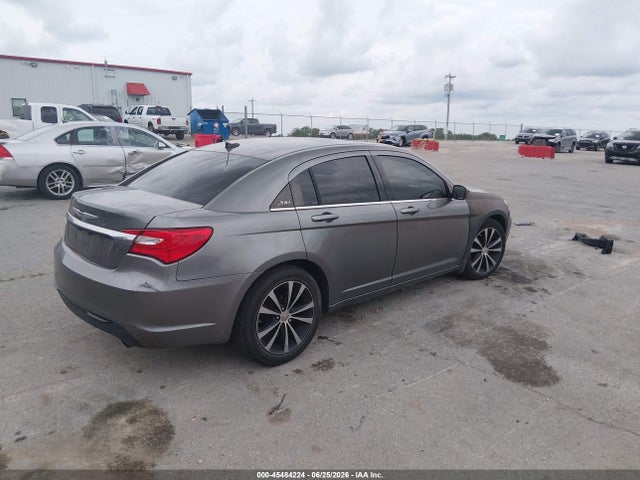 Aukcja sprzedaży 2013 Chrysler 200 Limited, vin: 1C3CCBCGXDN577625, numer aukcji: 45484224