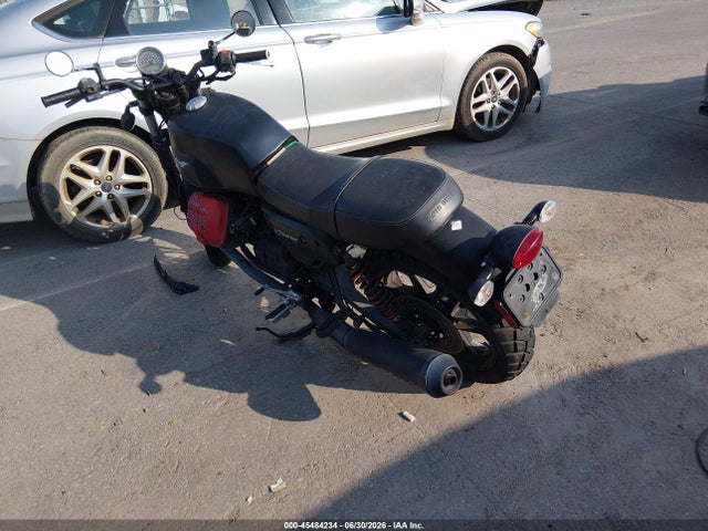 ZGULDU003HM000195 Moto Guzzi V7 Iii Stone