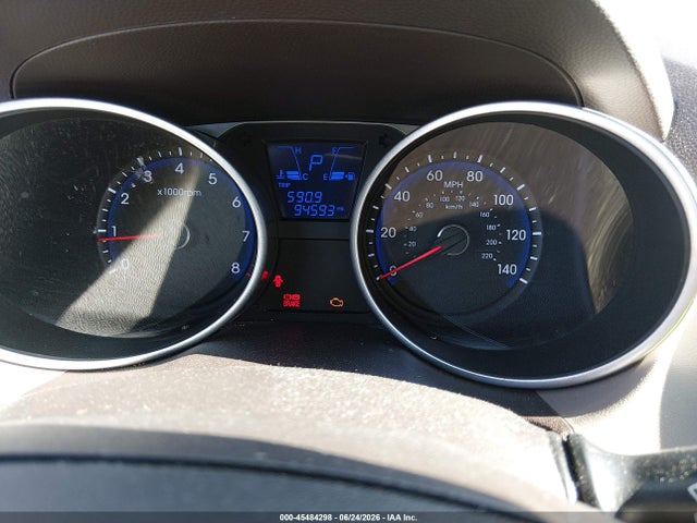2015 Hyundai Tucson Gls მანქანა იყიდება აუქციონზე, vin: KM8JTCAF0FU070014, აუქციონის ნომერი: 45484298