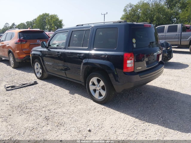 1C4NJPFA0GD599738 Jeep Patriot Latitude