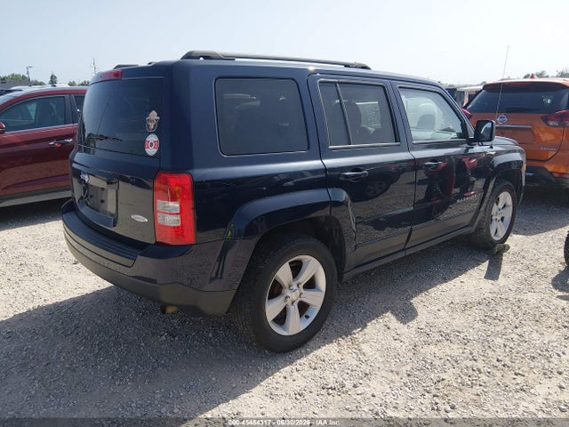 1C4NJPFA0GD599738 Jeep Patriot Latitude