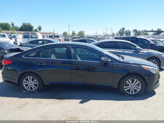 Hyundai SONATA SE 2017 5NPE24AF7HH547663 Image 13