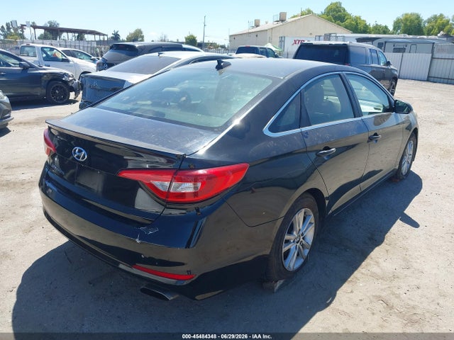 Hyundai SONATA SE 2017 5NPE24AF7HH547663 Image 4