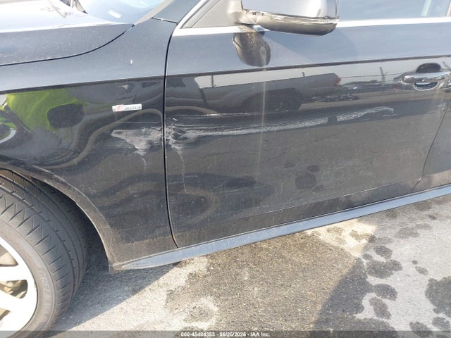45484353 :رقم المزاد ، WAUEFAFL1FN017698 vin ، 2015 Audi A4 2.0t Premium مزاد بيع