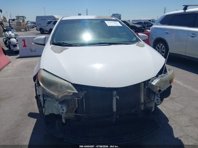 Toyota Corolla Le Plus 2014 5YFBURHE8EP045153 Image 13