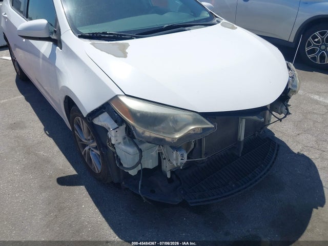 5YFBURHE8EP045153 Toyota Corolla Le Plus