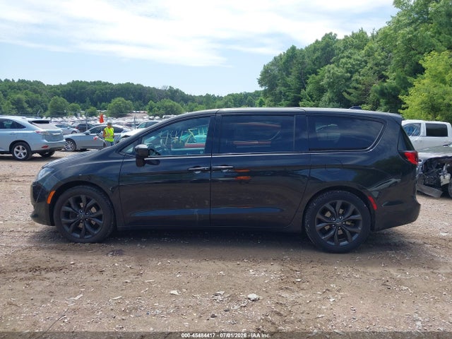 2020 Chrysler Pacifica Touring მანქანა იყიდება აუქციონზე, vin: 2C4RC1FG0LR150483, აუქციონის ნომერი: 45484417