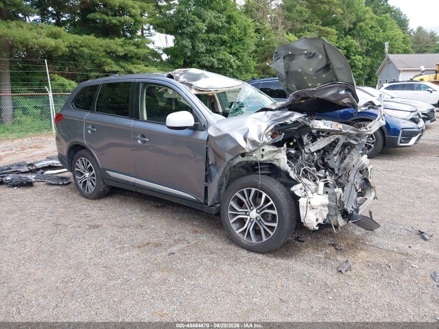 Auction sale of the 2018 Mitsubishi Outlander Es, vin: JA4AZ3A38JZ056473, lot number: 45484470