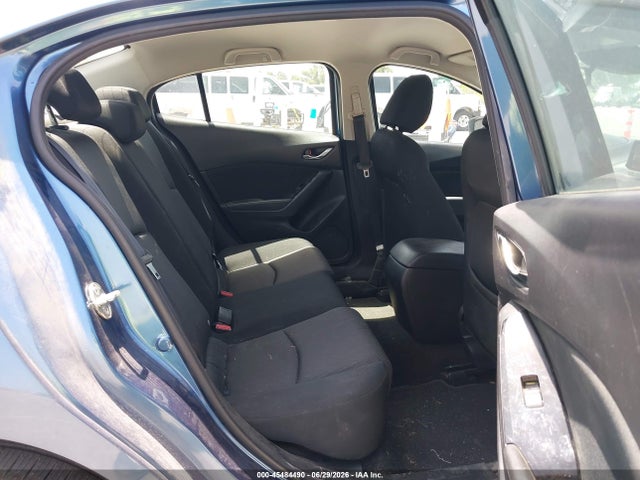 Aukcja sprzedaży 2018 Mazda Mazda3 Sport, vin: 3MZBN1U72JM233820, numer aukcji: 45484490