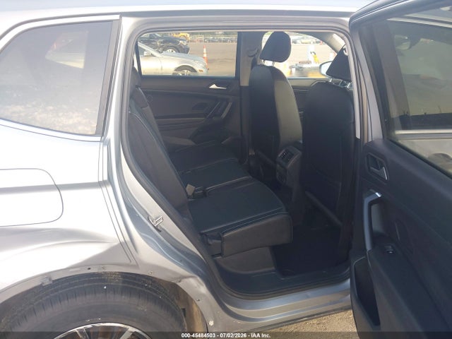 Продаж на аукціоні авто 2019 Volkswagen Tiguan 2.0t Se/2.0t Sel/2.0t Sel R-line/2.0t Sel R-line Black, vin: 3VV2B7AX6KM184935, номер лоту: 45484503