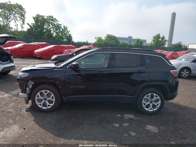 Jeep Compass Latitude 4x4 2025 3C4NJDBN4ST561021 Image 14