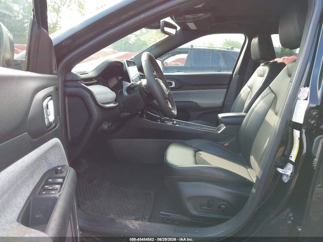 Jeep Compass Latitude 4x4 2025 3C4NJDBN4ST561021 Image 17