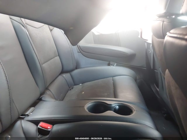 45484593 :رقم المزاد ، 1G6AL1RY2K0104070 vin ، 2019 Cadillac Ats-v مزاد بيع