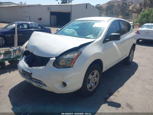Nissan Rogue Select S 2015 JN8AS5MT9FW666848 Image 2
