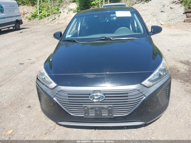 45484701 :رقم المزاد ، KMHC65LC0JU102192 vin ، 2018 Hyundai Ioniq Hybrid Blue مزاد بيع