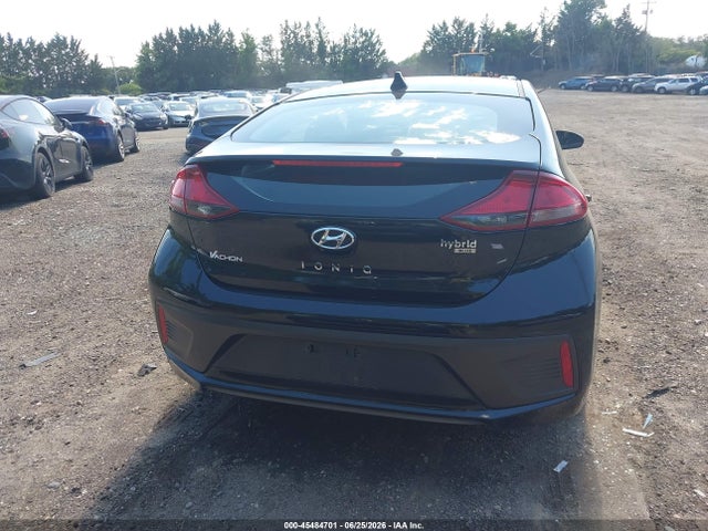45484701 :رقم المزاد ، KMHC65LC0JU102192 vin ، 2018 Hyundai Ioniq Hybrid Blue مزاد بيع