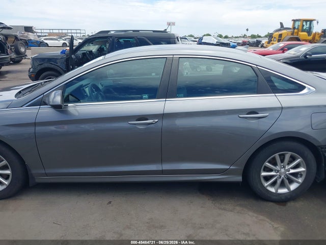 Hyundai SONATA SE 2019 5NPE24AF4KH813471 Image 14