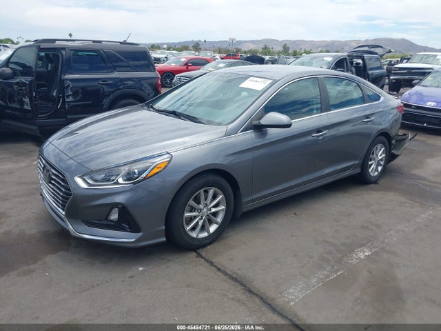 Hyundai SONATA SE 2019 5NPE24AF4KH813471 Image 2