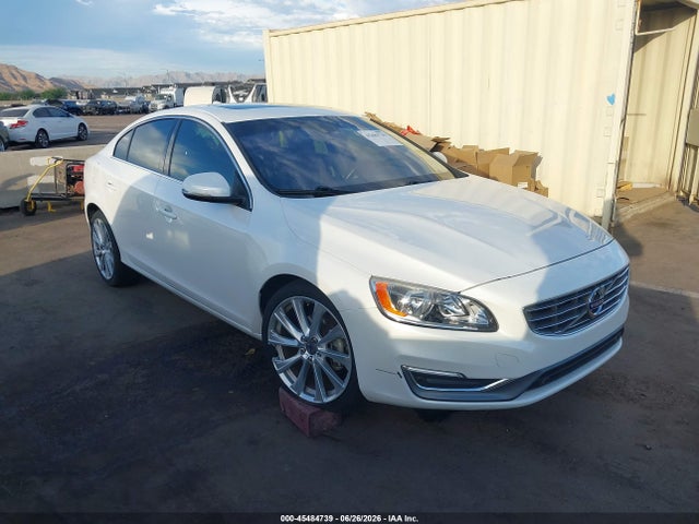 Volvo S60 Inscription T5 2017 LYV402HK3HB155921 main image
