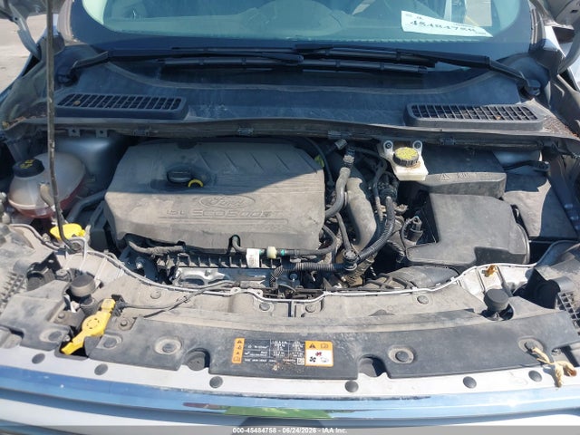 1FMCU9GD4JUC38762 Ford ESCAPE SE