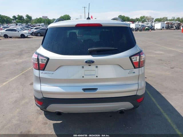 1FMCU9GD4JUC38762 Ford ESCAPE SE