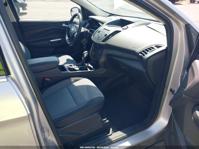 1FMCU9GD4JUC38762 Ford ESCAPE SE