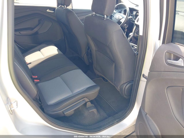 1FMCU9GD4JUC38762 Ford ESCAPE SE