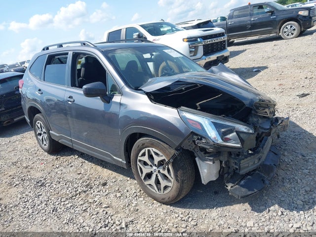 45484759 :رقم المزاد ، JF2SKAEC6NH509810 vin ، 2022 Subaru Forester Premium مزاد بيع