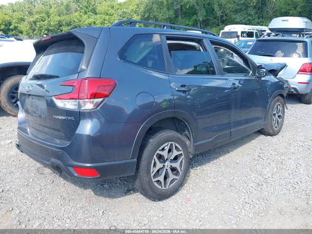 45484759 :رقم المزاد ، JF2SKAEC6NH509810 vin ، 2022 Subaru Forester Premium مزاد بيع