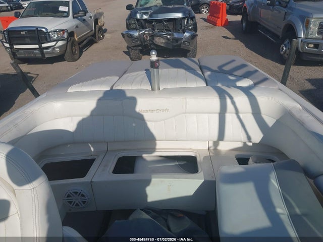 Продажа на аукционе авто 2001 Mastercraft 20', vin: MBCA2GN8L001, номер лота: 45484760