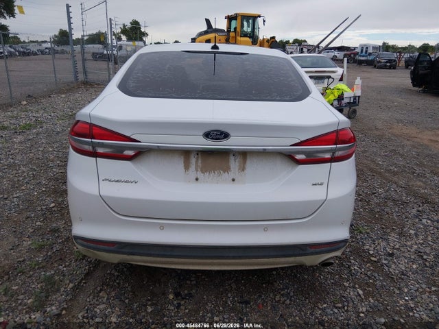 45484766 :رقم المزاد ، 3FA6P0H70JR257724 vin ، 2018 Ford Fusion Se مزاد بيع