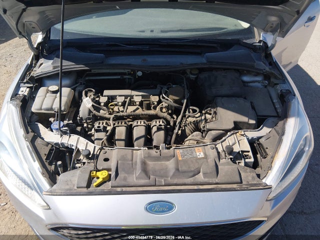 Ford FOCUS SE 2015 1FADP3F25FL316563 Image 10