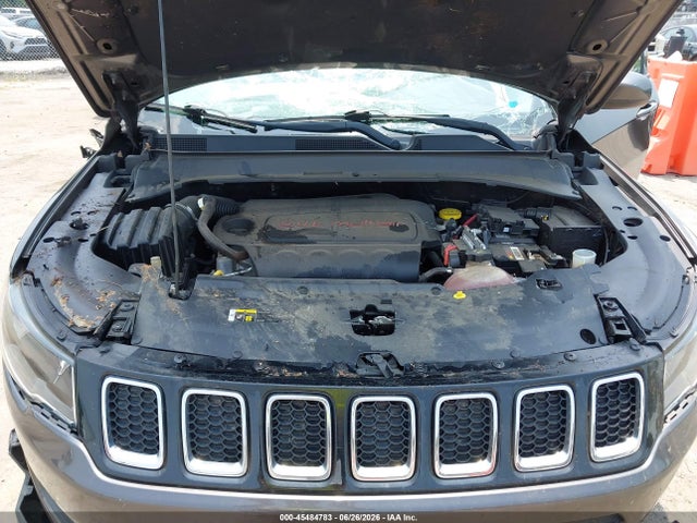 Jeep Compass Latitude 4x4 2018 3C4NJDBB5JT112872 Image 10