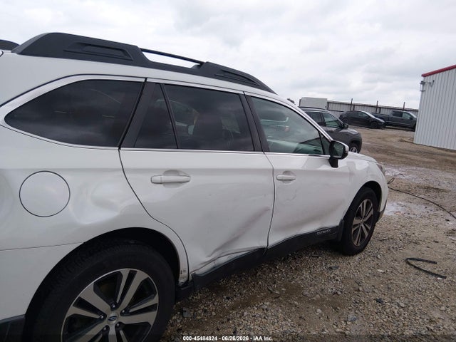 Продаж на аукціоні авто 2018 Subaru Outback 2.5i Limited, vin: 4S4BSANC0J3383350, номер лоту: 45484824
