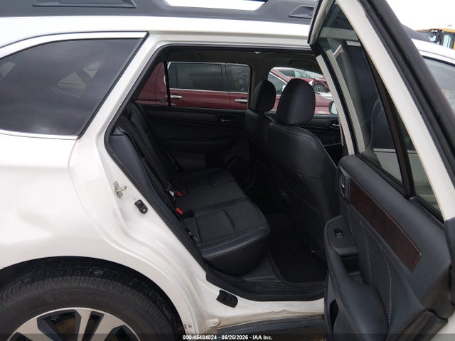 Продаж на аукціоні авто 2018 Subaru Outback 2.5i Limited, vin: 4S4BSANC0J3383350, номер лоту: 45484824