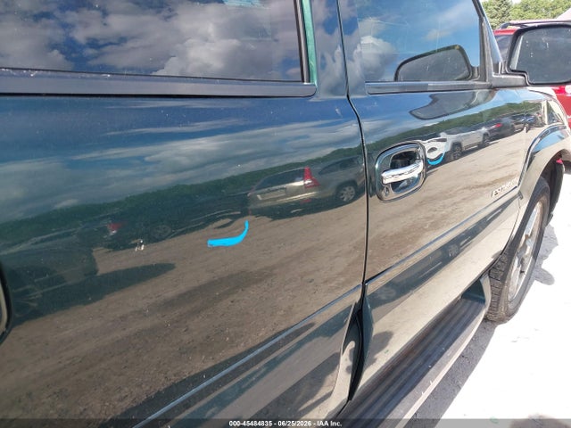 Продажа на аукционе авто 2002 Cadillac Escalade Standard, vin: 1GYEK63N62R163710, номер лота: 45484835