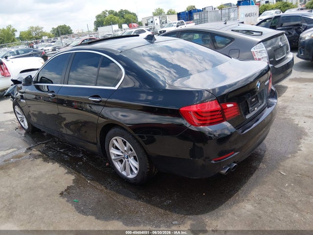2016 Bmw 528i მანქანა იყიდება აუქციონზე, vin: WBA5A5C55GG352965, აუქციონის ნომერი: 45484851